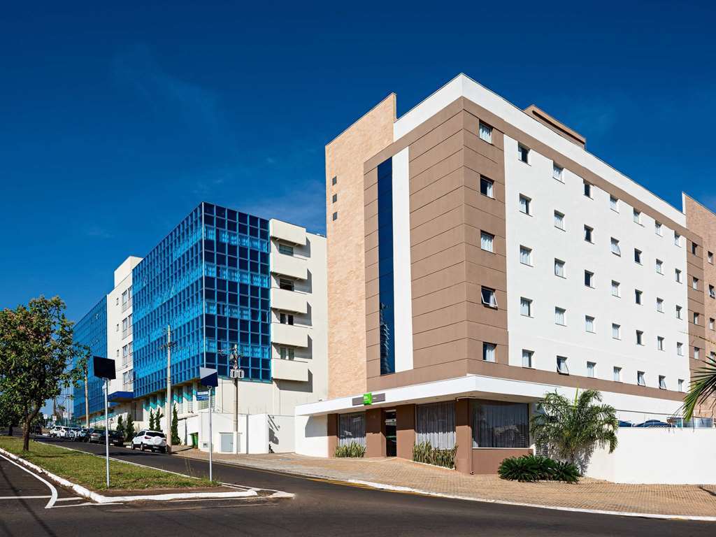 Golden Tower Express Franca By Fenix Hoteis Buitenkant foto